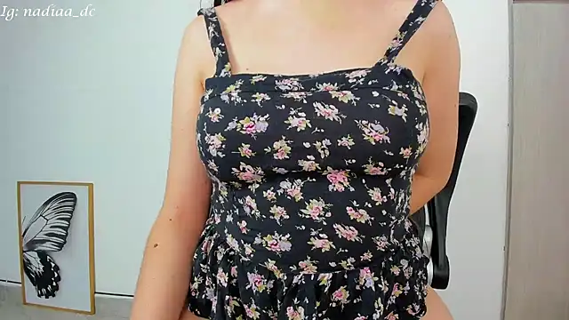 Nadiaa  online show from 1, 3, 2025