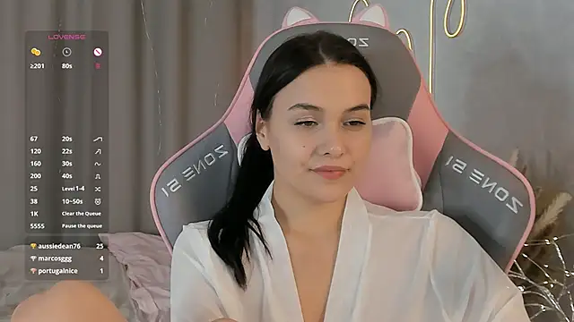  Sweetie  online show from 8, 3, 2025