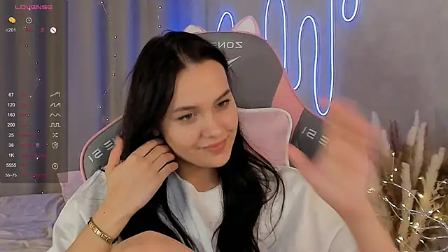  Sweetie  online show from 18, 2, 2025