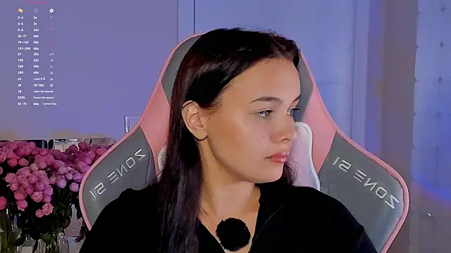  Sweetie  online show from 26, 10, 2025