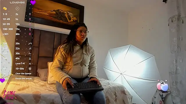 Vahiolet smith online show from 22, 2, 2026