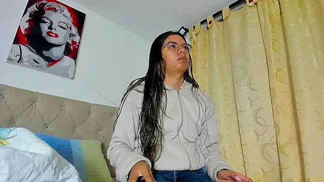 Vahiolet smith online show from 3, 10, 2025