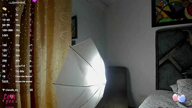 Vahiolet smith online show from 26, 10, 2025