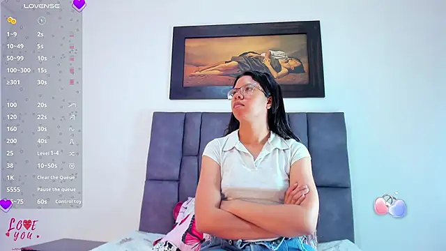 Vahiolet smith online show from 5, 4, 2026