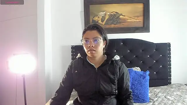 Vahiolet smith online show from 28, 11, 2025