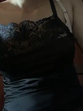 Asianmombigasss online show from 10, 10, 2025