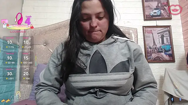 KataleyaStiward online show from 6, 10, 2025