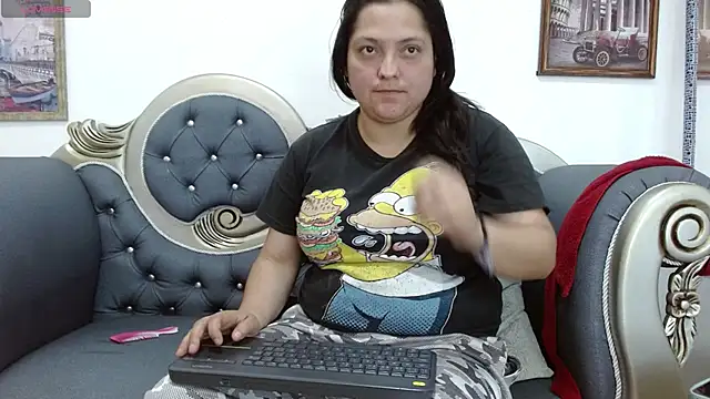 Snapshot of KataleyaStiward chatting on 3, 2, 2026 KataleyaStiward online show from 3, 2, 2026