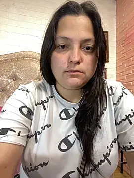 KataleyaStiward online show from 17, 10, 2025