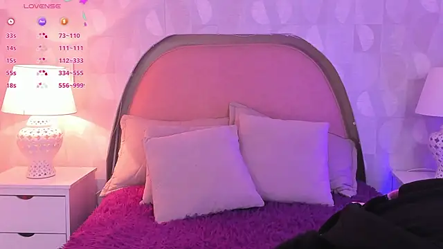 angeline teen online show from 15, 5, 2026
