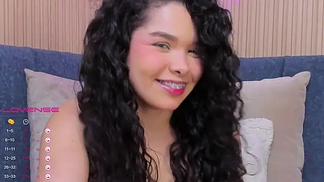 angeline teen online show from 10, 3, 2025