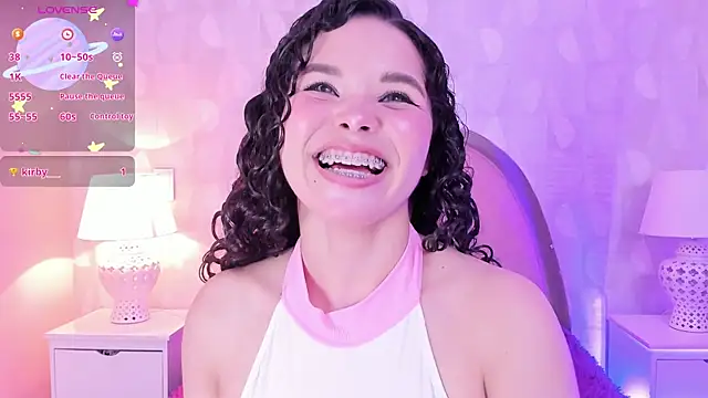 Snapshot of angeline_teen chatting on 6, 7, 2026 angeline teen online show from 6, 7, 2026