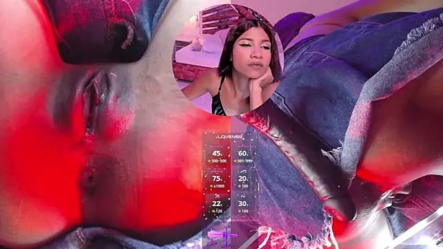 SofiRey  online show from 4, 10, 2025