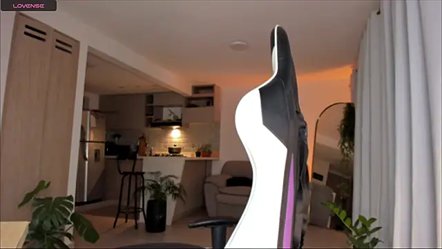  Miss Anna  online show from 2, 4, 2026