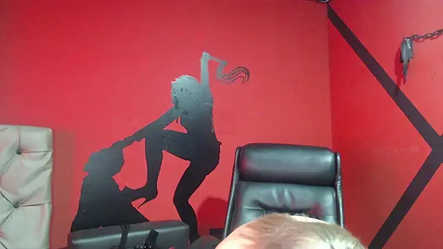 KLOE PIELL online show from 28, 2, 2025