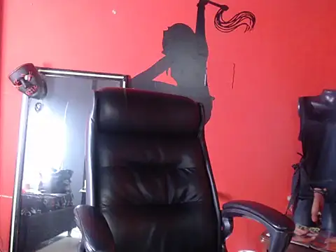 KLOE PIELL online show from 31, 3, 2026