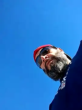 mikeystrong online show from 28, 2, 2025