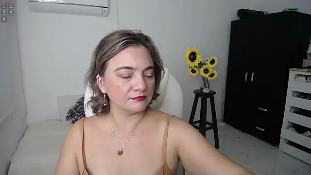 Ghada milf online show from 17, 3, 2025