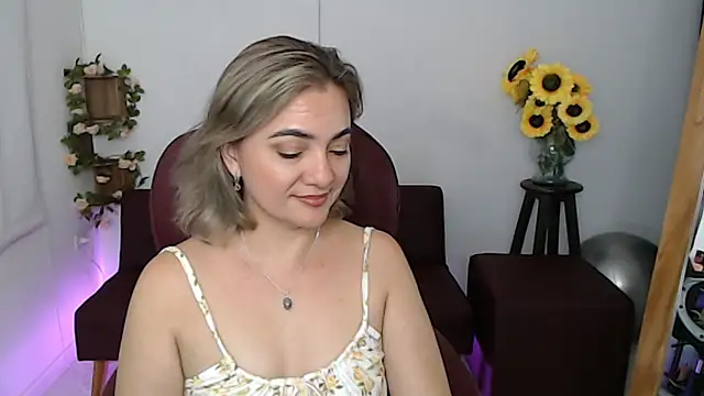 Ghada milf online show from 15, 5, 2026