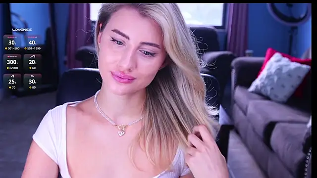 Naughty-Kitty1 online show from 10, 9, 2025