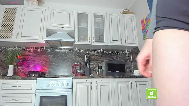 Snapshot of art_Jane chatting on 18, 2, 2025 art Jane online show from 18, 2, 2025