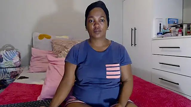 Amberbela online show from 13, 10, 2025