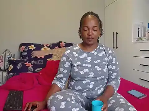 Amberbela online show from 13, 9, 2025