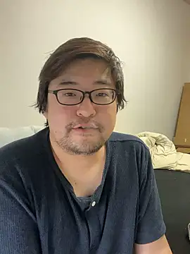 yuuki198912 online show from 27, 10, 2025