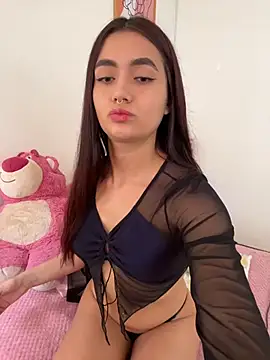 HallieLemon1 online show from 6, 3, 2026