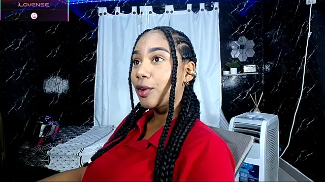 Hillary queen online show from 10, 10, 2025