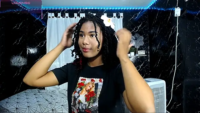 Hillary queen online show from 24, 9, 2025