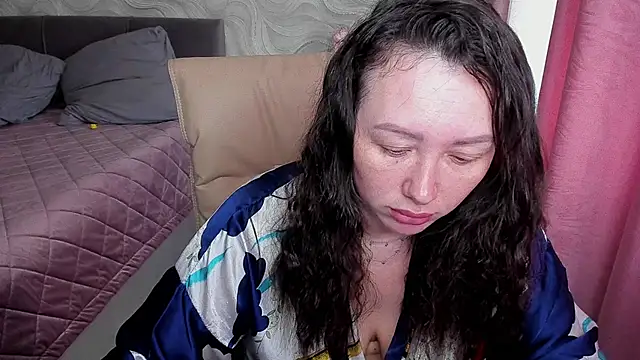 Kendra SXY online show from 17, 5, 2026