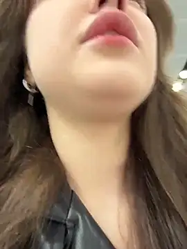 Snapshot of Peachy_Dream chatting on 30, 11, 2025 Peachy Dream online show from 30, 11, 2025