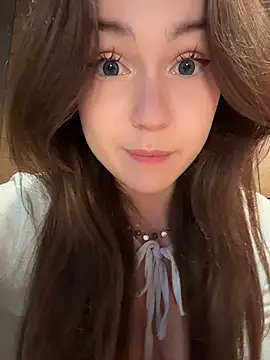 Peachy Dream online show from 10, 6, 2026