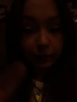 Peachy Dream online show from 12, 5, 2026