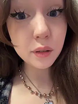 Peachy Dream online show from 5, 5, 2026