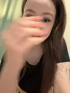 Peachy Dream online show from 29, 4, 2026