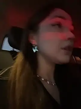 Peachy Dream online show from 15, 3, 2026