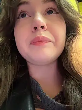 Snapshot of Peachy_Dream chatting on 28, 11, 2025 Peachy Dream online show from 28, 11, 2025