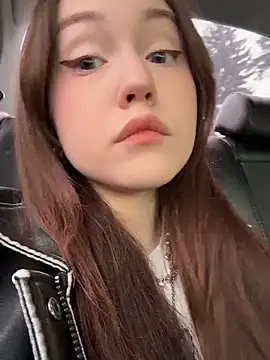 Peachy Dream online show from 4, 3, 2026