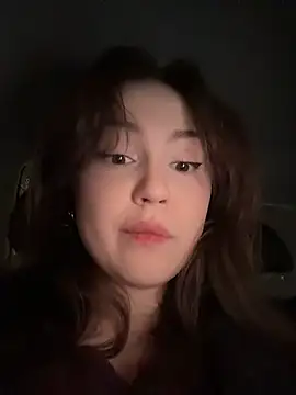 Peachy Dream online show from 20, 12, 2025