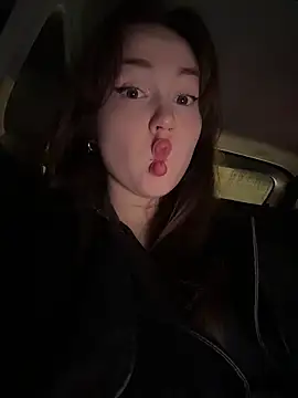 Snapshot of Peachy_Dream chatting on 23, 11, 2025 Peachy Dream online show from 23, 11, 2025