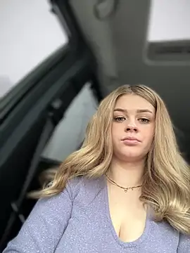 Love Bri online show from 5, 3, 2025