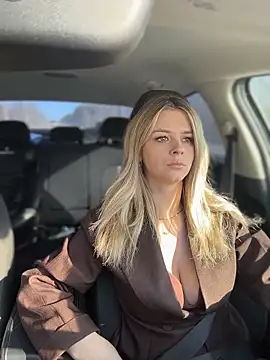 Love Bri online show from 14, 3, 2026