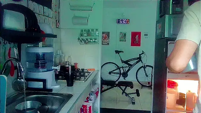 Andy gray online show from 16, 4, 2026