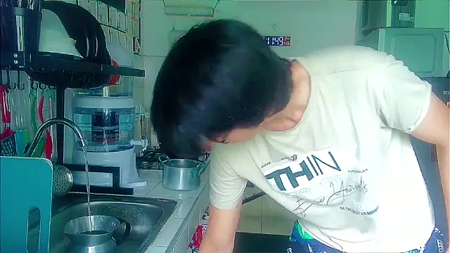 Andy gray online show from 6, 4, 2026