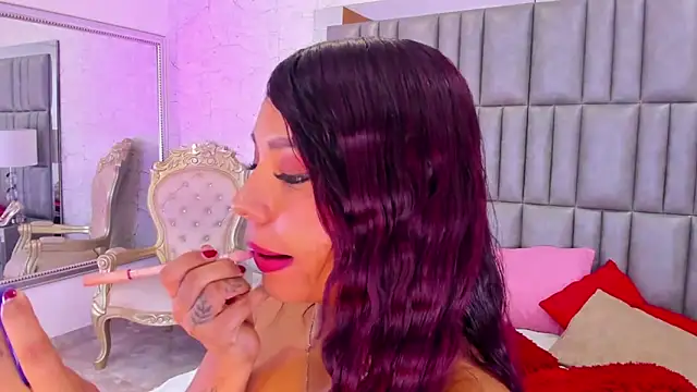 BellahColucci online show from 25, 2, 2025