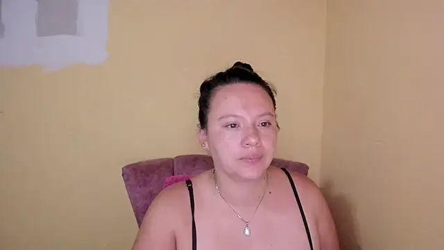 lauraguzman online show from 18, 7, 2026