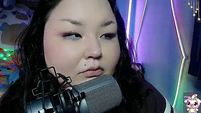 Snapshot of EmGreens chatting on 9, 2, 2025 EmGreens online show from 9, 2, 2025