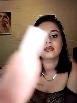 AdelinaJude online show from 6, 12, 2024